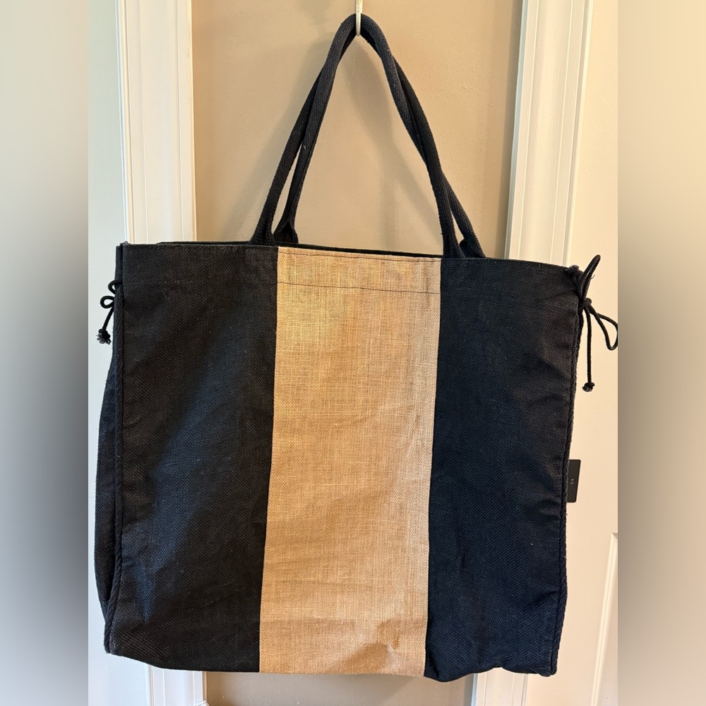Mud Pie Chelsea Tan & Black Jute Large Weekender Tote Bag with L Monogram - Picture 2 of 3